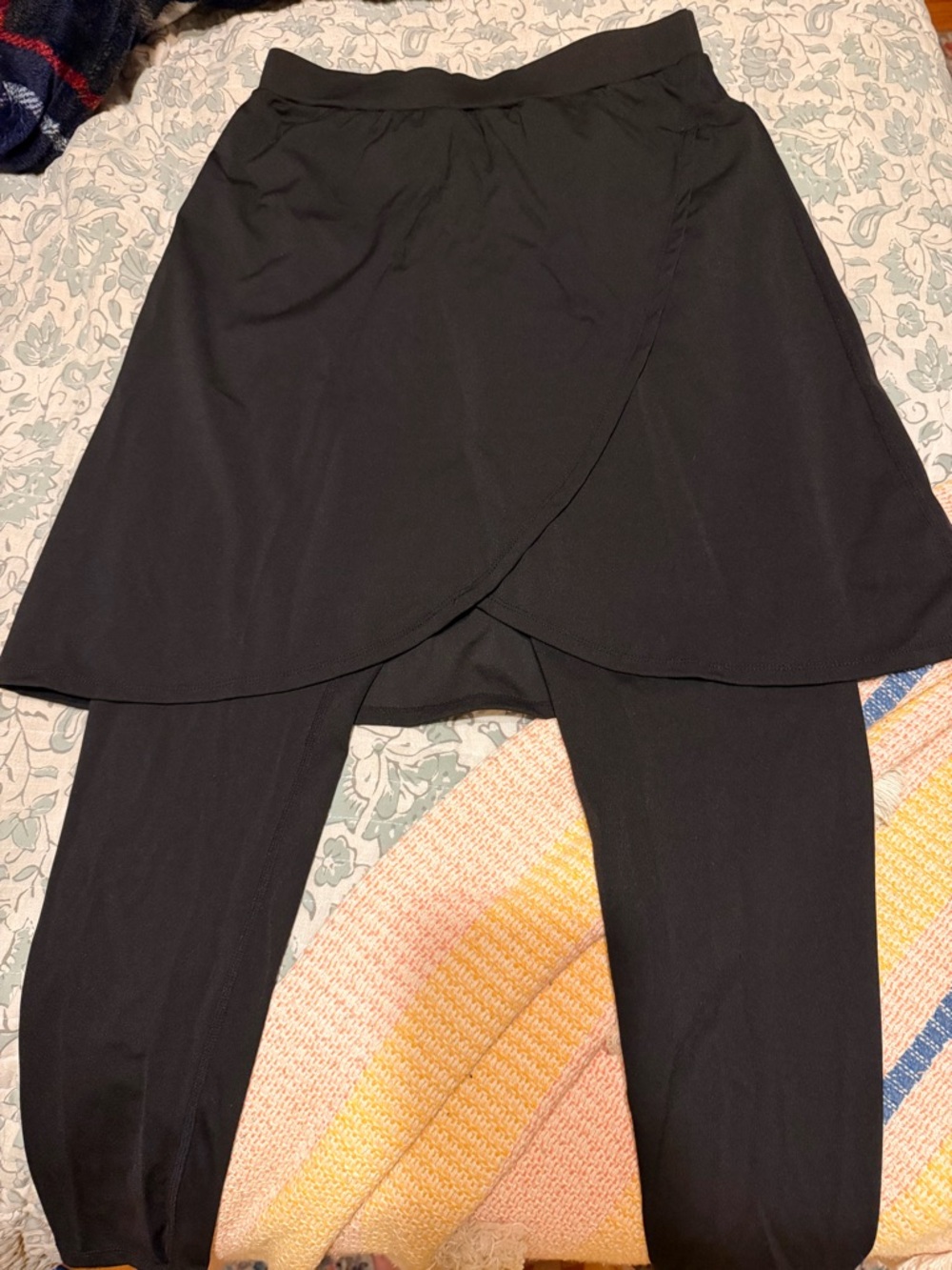 Black Women's Wrap Skirt-Leggings